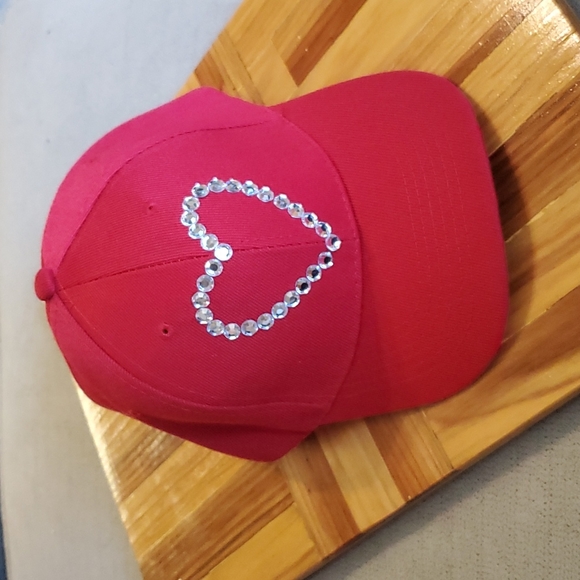 Red Heart Rhinestone Embellished Velcro Back Cap - Picture 1 of 6